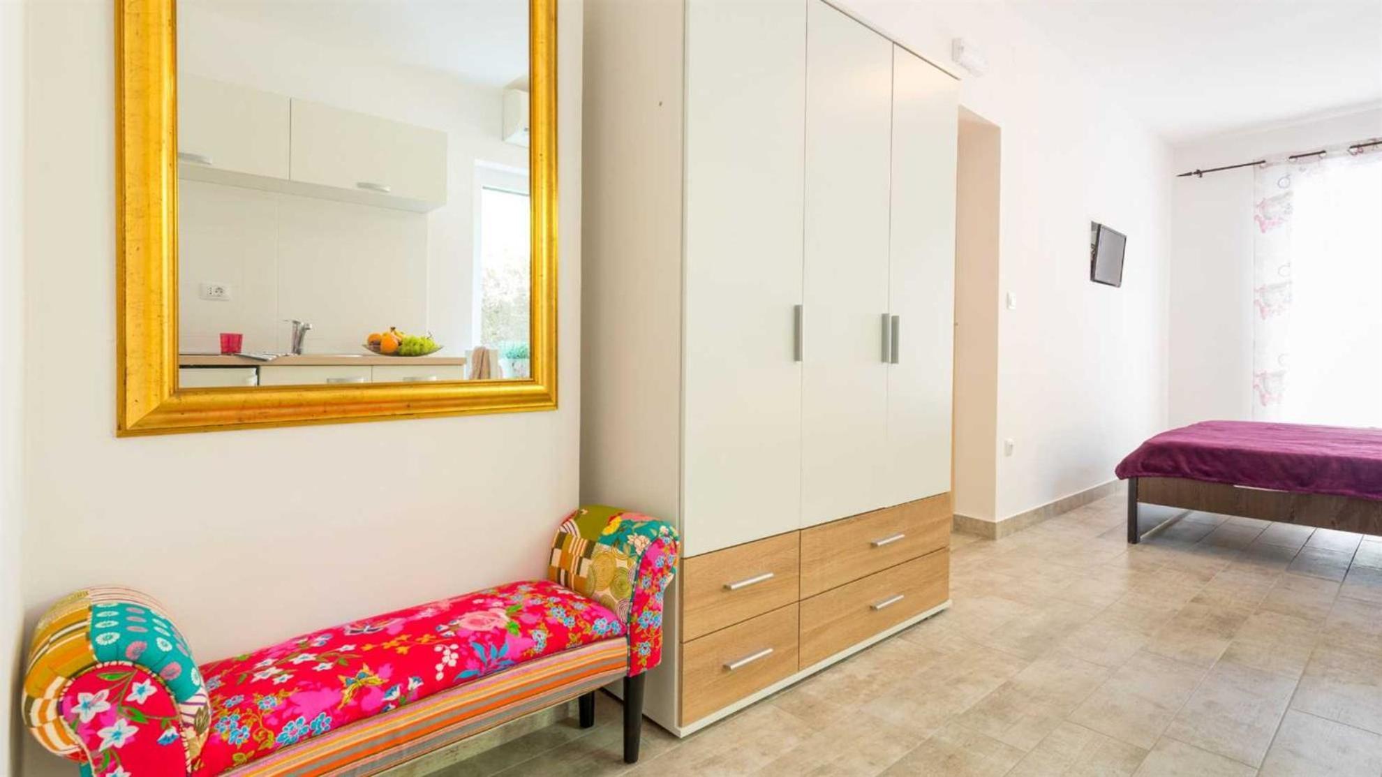 Betanija & Arijana Bayview Apartment